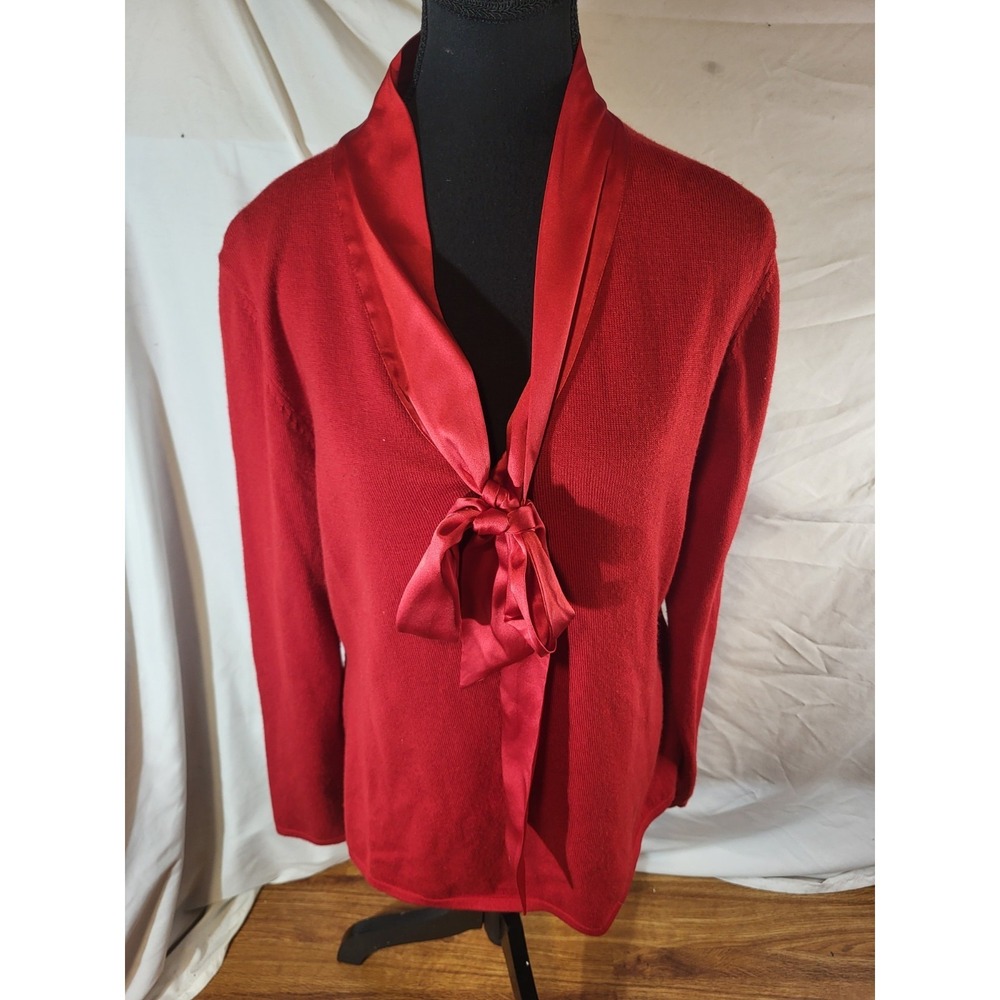 J Peterman Sweater Red Satin Trim Wool Blend Womens Size Med Christmas